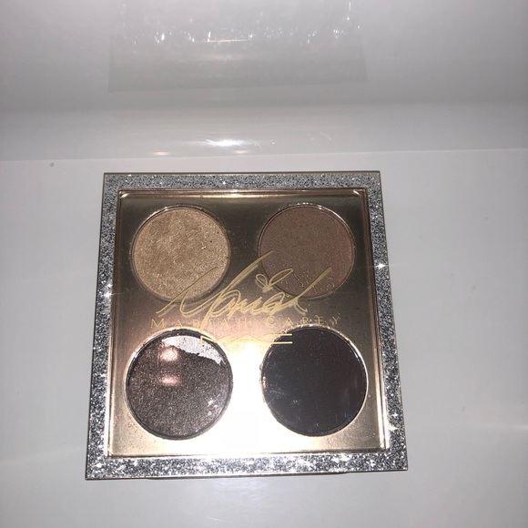 Mac limited edition Mariah Carey eyeshadow - Picture 3 of 4